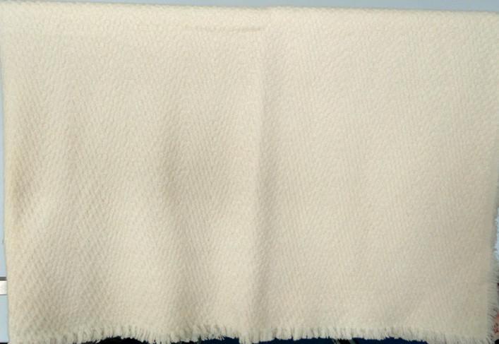 内蒙古工厂直销秋冬150*200cm灰色保暖优质  定制羊绒毯