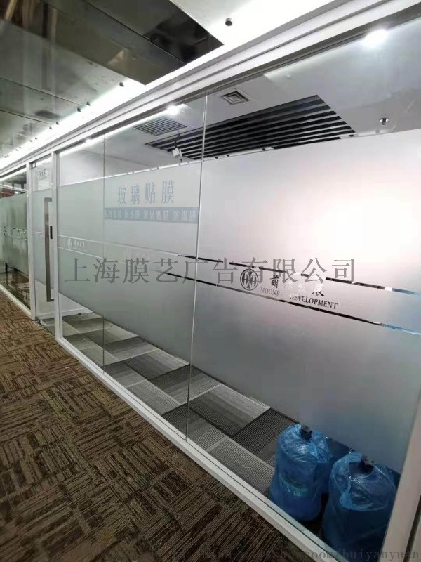 上海陆家嘴贴膜 办公室玻璃贴膜 建筑玻璃隔热贴膜