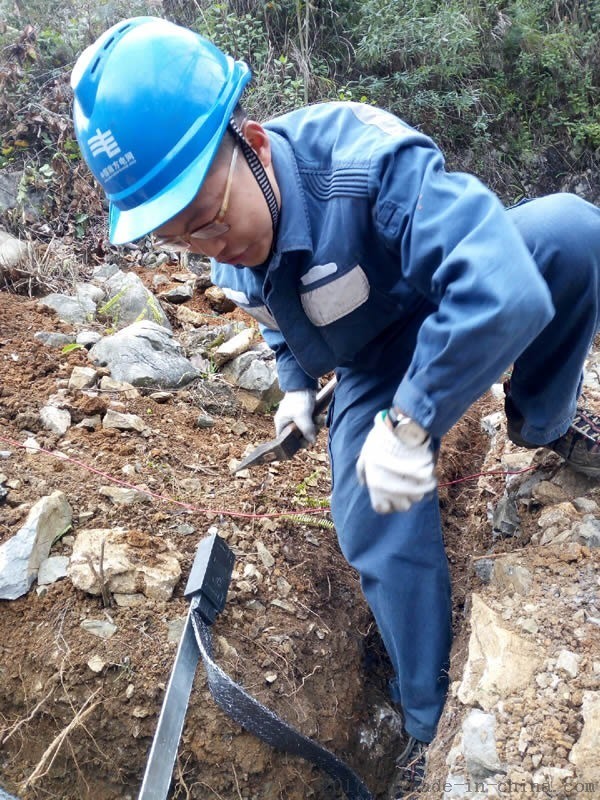 石墨基柔性接地体材料接地装置